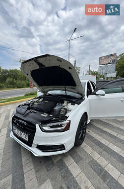 Седан Audi A4 2015 в 