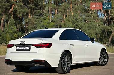 Седан Audi A4 2021 в 