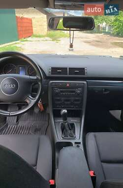 Универсал Audi A4 2003 в 