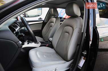 Седан Audi A4 2015 в 