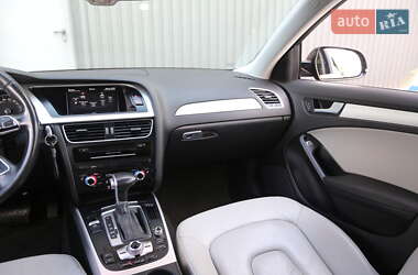 Седан Audi A4 2015 в 