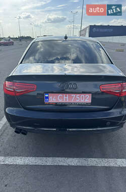 Седан Audi A4 2014 в 