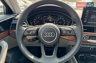 Седан Audi A4 2023 в 