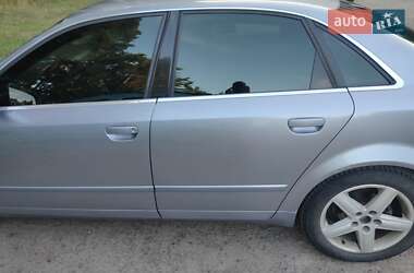 Седан Audi A4 2004 в Чернігові