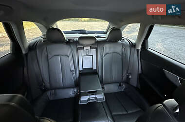 Универсал Audi A4 2018 в 