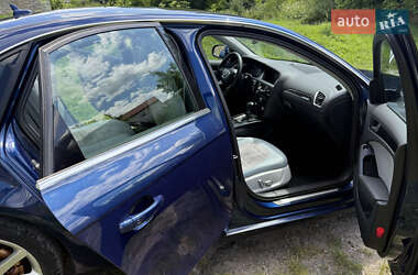 Седан Audi A4 2012 в 