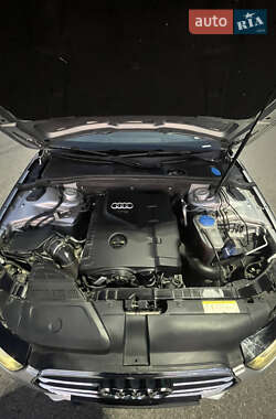 Седан Audi A4 2014 в 