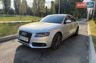 Седан Audi A4 2008 в Чернигове