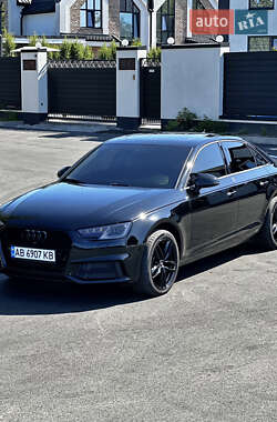 Седан Audi A4 2017 в 