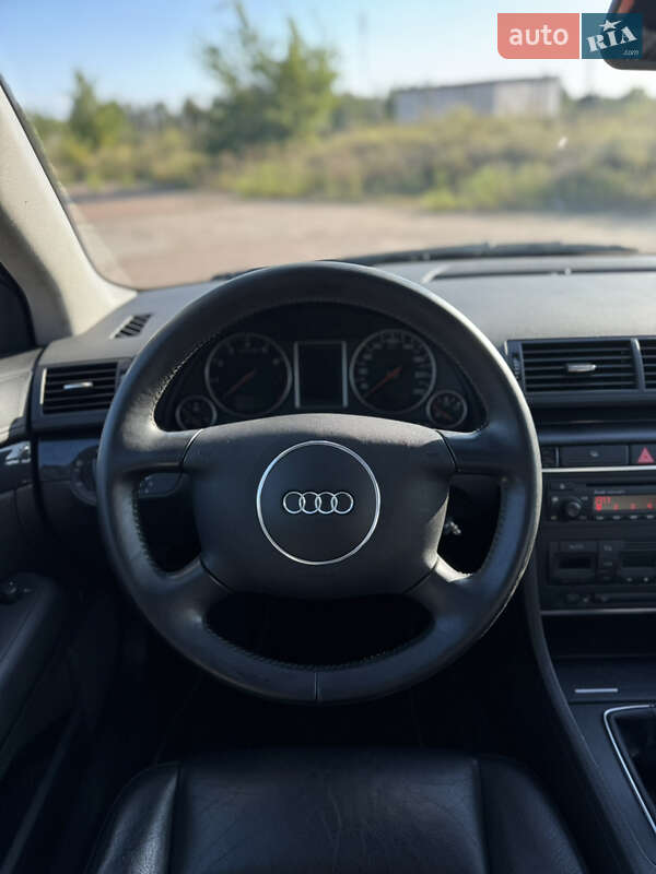 Универсал Audi A4 2004 в Чернигове