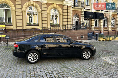 Седан Audi A4 2012 в 