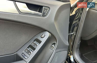 Седан Audi A4 2012 в 