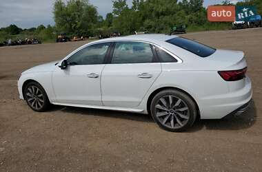 Седан Audi A4 2021 в 