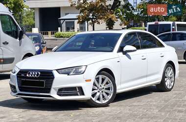 Седан Audi A4 2018 в 