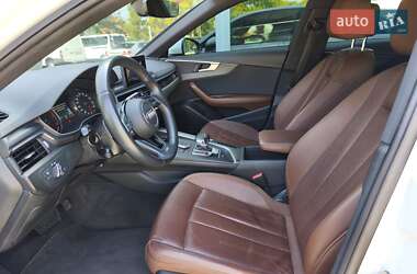 Седан Audi A4 2018 в 