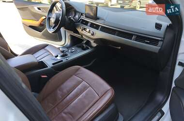Седан Audi A4 2018 в 