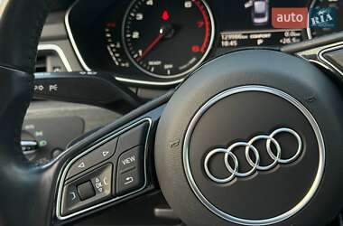 Седан Audi A4 2017 в 