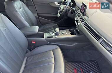 Седан Audi A4 2017 в 