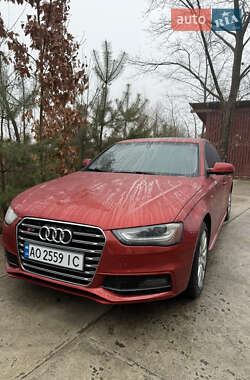 Седан Audi A4 2014 в 