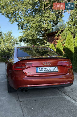 Седан Audi A4 2014 в 