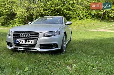 Седан Audi A4 2011 в Перечине