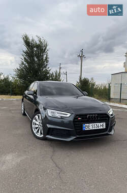 Седан Audi A4 2017 в 
