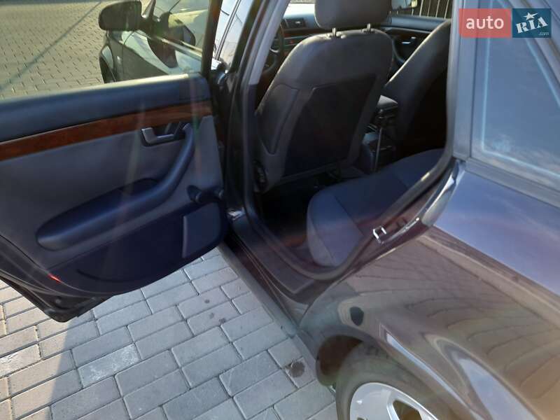 Седан Audi A4 2001 в Львове фото 13 Седан Audi A4 2001 в Львове