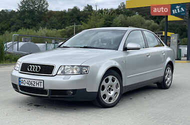 Седан Audi A4 2001 в 
