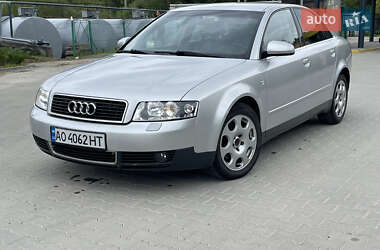 Седан Audi A4 2001 в 