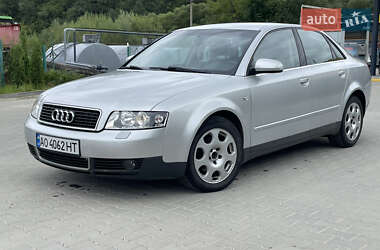 Седан Audi A4 2001 в 