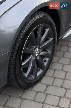 Седан Audi A4 2014 в 