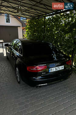 Седан Audi A4 2013 в Полтаві