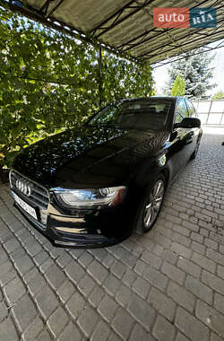 Седан Audi A4 2013 в 