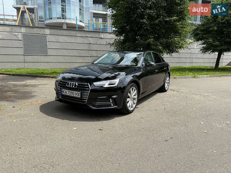 Седан Audi A4 2016 в 