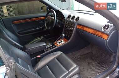 Кабриолет Audi A4 2003 в 