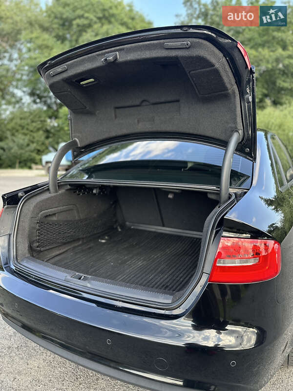 Седан Audi A4 2012 в Ивано-Франковске фото 21 Седан Audi A4 2012 в Ивано-Франковске