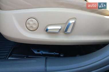 Седан Audi A4 2013 в 