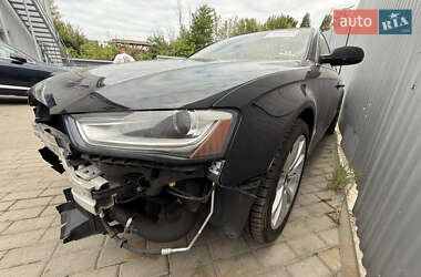 Седан Audi A4 2012 в 