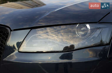 Седан Audi A4 2010 в 
