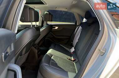 Седан Audi A4 2019 в 