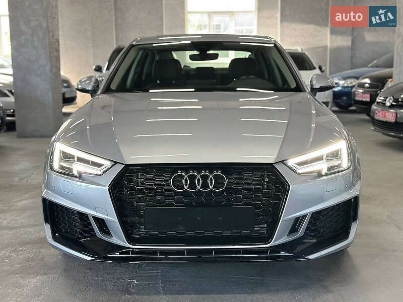 Седан Audi A4 2019 в 