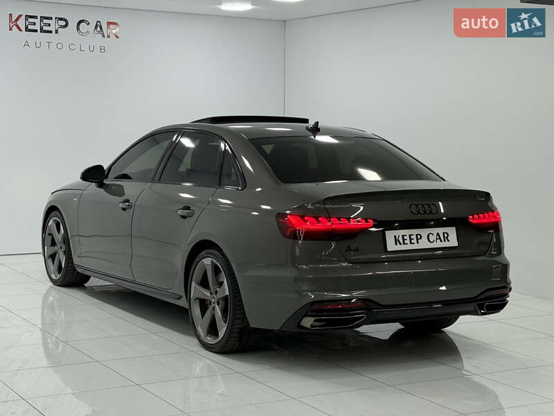 Седан Audi A4 2022 в Одессе