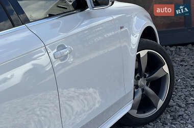 Седан Audi A4 2015 в 