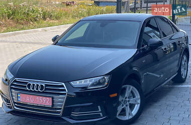 Седан Audi A4 2018 в 