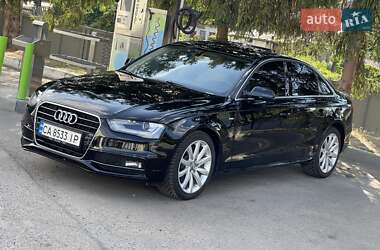Седан Audi A4 2013 в Лубнах