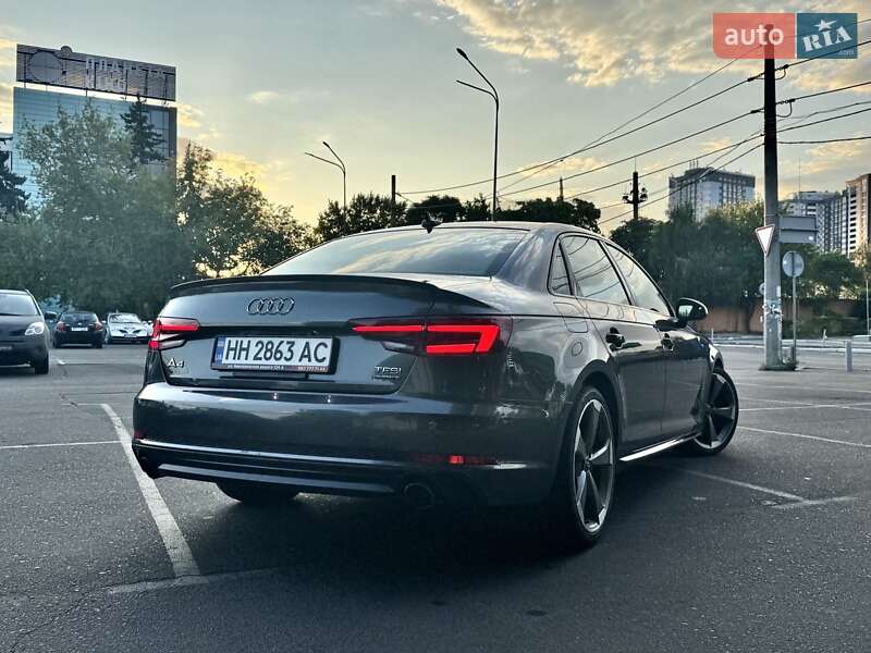 Седан Audi A4 2018 в Одессе