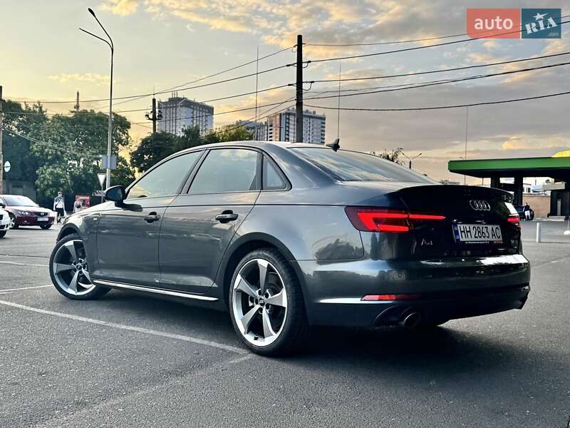 Седан Audi A4 2018 в Одессе
