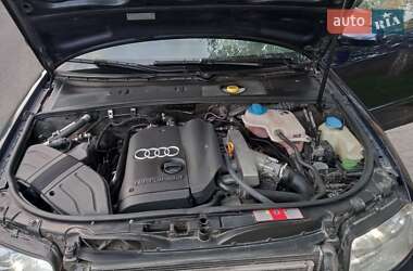 Универсал Audi A4 2003 в 