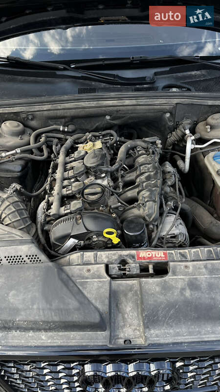 Седан Audi A4 2009 в Луцке