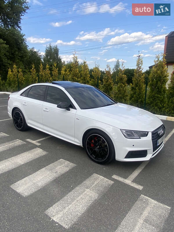 Седан Audi A4 2016 в 